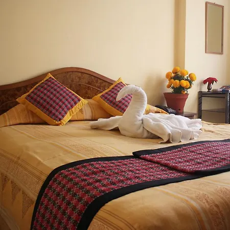 Simrika Homes Bed And Breakfast-3